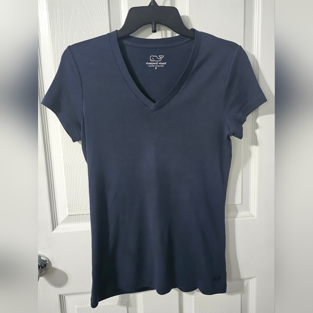 Vinyard Vines Navy Blue V-Neck T-Shirt size Small